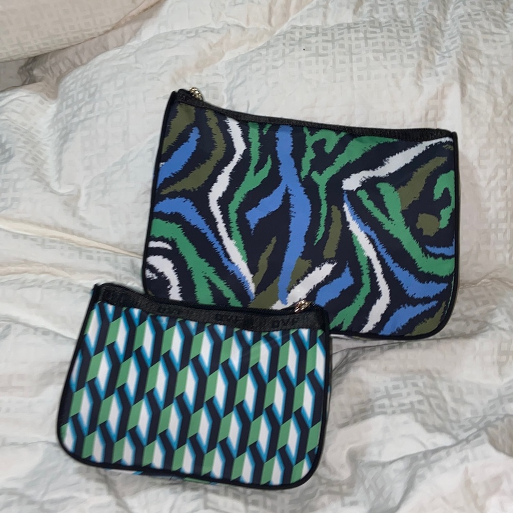 DVF For Target Travel Pouches cosmetics Bag Set in Disco Zebra